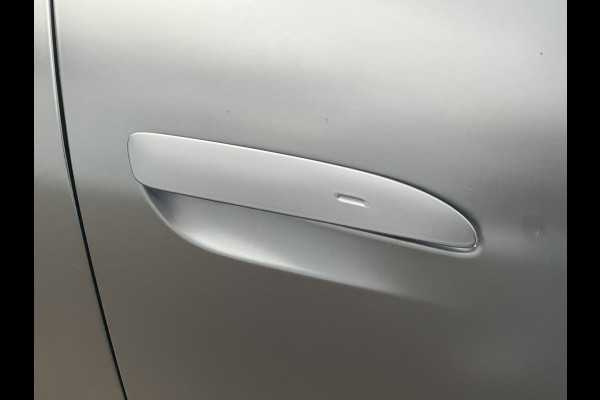 Porsche Taycan Performance 84 kWh Incl.BTW Carplay Camera 3Fase Bose Leer Led Warmtepomp