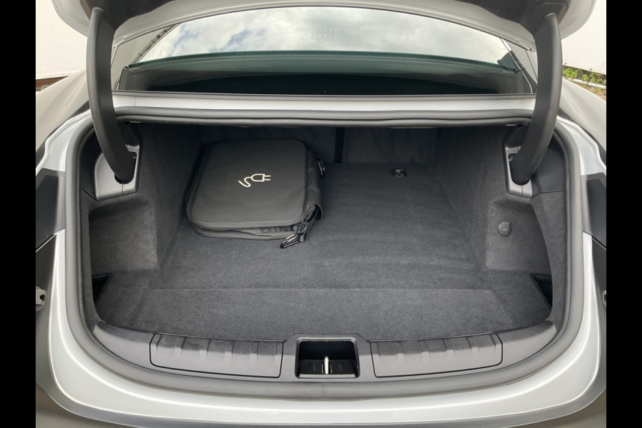 Porsche Taycan Performance 84 kWh Incl.BTW Carplay Camera 3Fase Bose Leer Led Warmtepomp