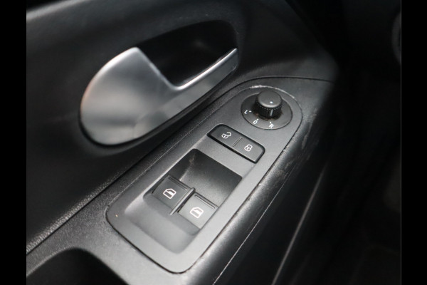 Volkswagen up! 1.0 BMT high up! Airco / 5 deurs / Stoelverw / Elekramen / Lm15''
