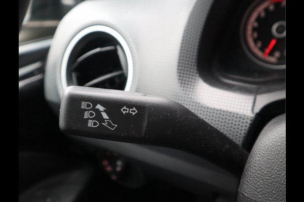 Volkswagen up! 1.0 BMT high up! Airco / 5 deurs / Stoelverw / Elekramen / Lm15''
