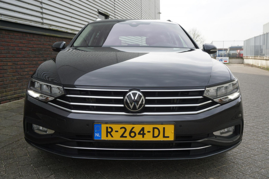 Volkswagen Passat Variant 1.5 TSI Business/Dealeronderhouden/ERGO stoelen/ Camera