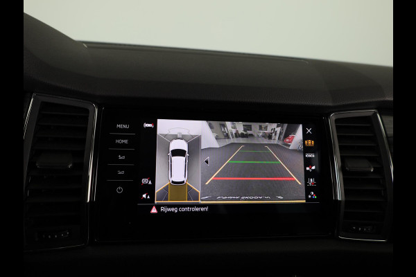 Škoda Kodiaq 1.5 TSI Business Edition Plus 150 pk Automaat (DSG) | Navigatie | Panoramadak | Parkeersensoren (Park assist) | Rondomzicht camera | Stoelverwarming |
