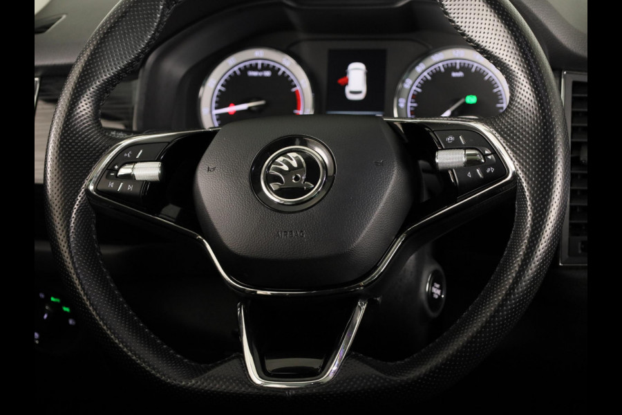 Škoda Kodiaq 1.5 TSI Business Edition Plus 150 pk Automaat (DSG) | Navigatie | Panoramadak | Parkeersensoren (Park assist) | Rondomzicht camera | Stoelverwarming |