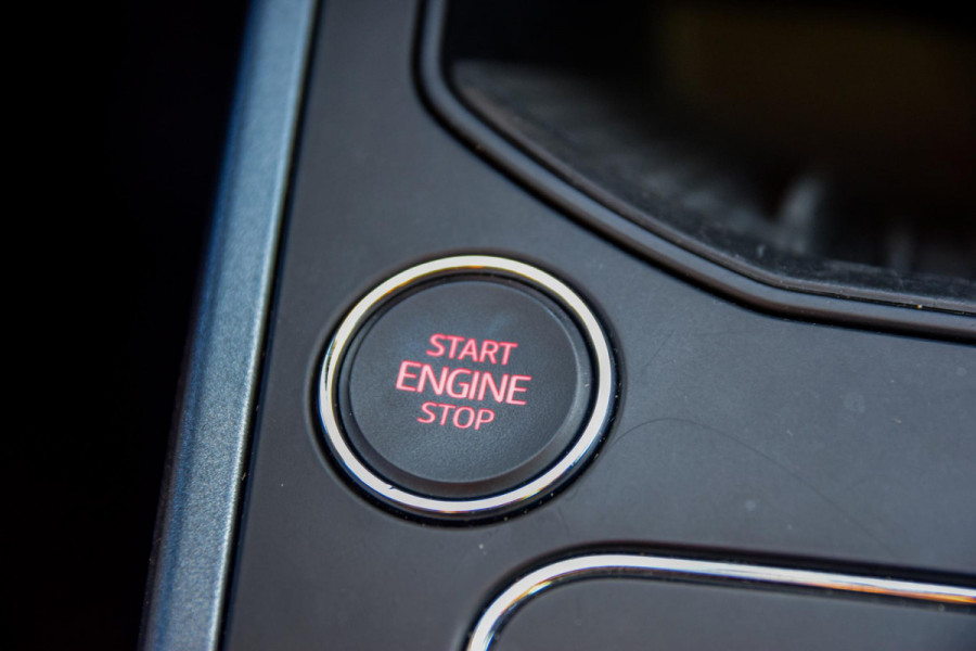 Seat Arona 1.0 TSI Style Business Intense | Carplay | Digital Dash | Automaat | Navigatie | Camera