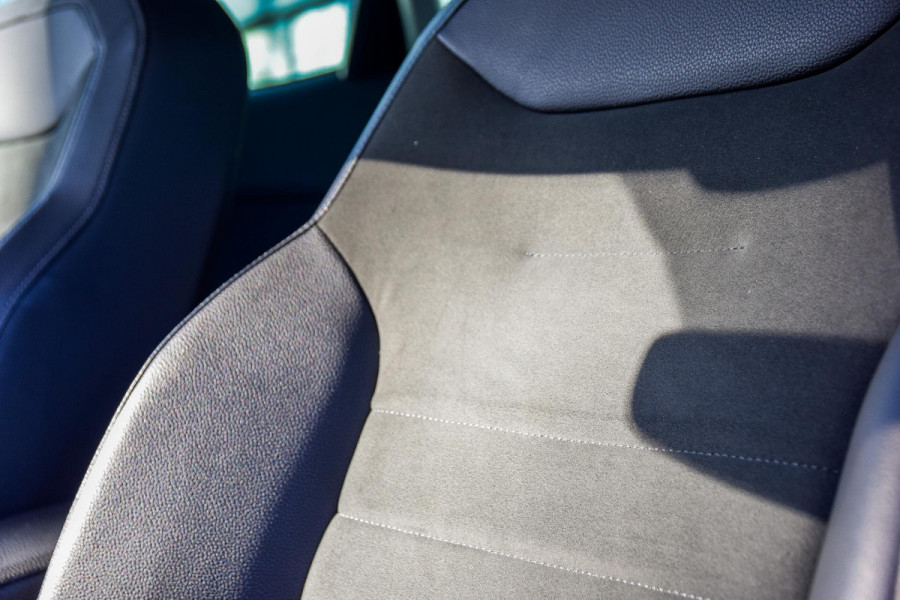 Seat Arona 1.0 TSI Style Business Intense | Carplay | Digital Dash | Automaat | Navigatie | Camera