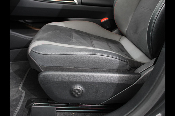 Mercedes-Benz EQE 350 AMG Line Edition Adance Plus 292 kWh | Climate control | Adaptieve cruise control | Parkeersensoren | Achteruitrijcamera | Sfeerverlichting | Stoelverwarming | Keyless | LED | Navigatie