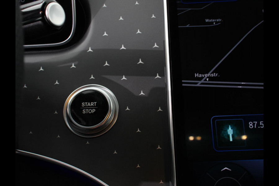 Mercedes-Benz EQE 350 AMG Line Edition Adance Plus 292 kWh | Climate control | Adaptieve cruise control | Parkeersensoren | Achteruitrijcamera | Sfeerverlichting | Stoelverwarming | Keyless | LED | Navigatie