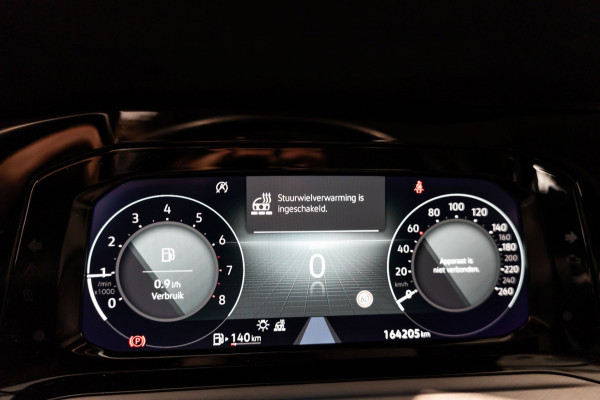 Volkswagen Golf 1.5 TSI Highline IQ CARPLAY CAMERA