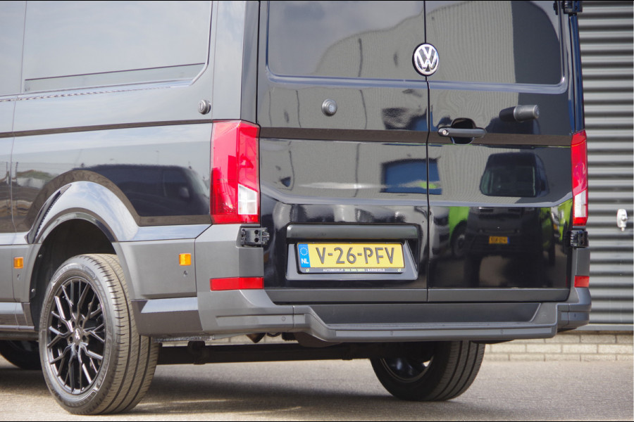 Volkswagen Crafter 35 2.0 TDI L3H3(L2H2) 177PK AUT. LED, ADAPT. CRUISE, STOELVERWARMING, STANDKACHEL, ERGO COMFORT STOEL GEV, CAMERA, NAVI, CLIMA,