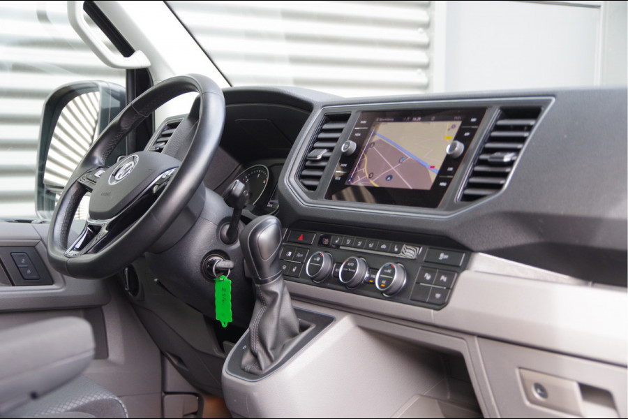 Volkswagen Crafter 35 2.0 TDI L3H3(L2H2) 177PK AUT. LED, ADAPT. CRUISE, STOELVERWARMING, STANDKACHEL, ERGO COMFORT STOEL GEV, CAMERA, NAVI, CLIMA,
