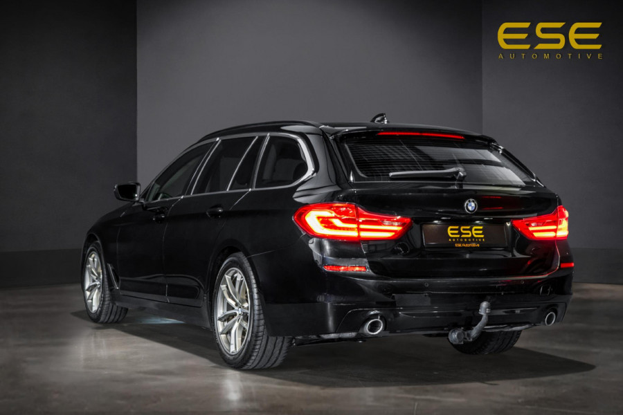 BMW 5 Serie Touring 520i Executive | Trekhaak | Navigatie | Stoelverwarming | Cruise