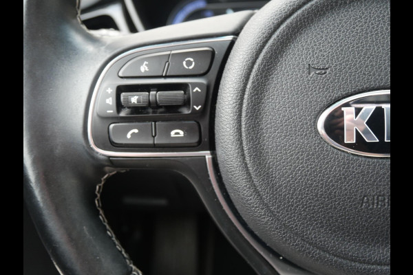 Kia e-Niro DynamicPlusLine 64 kWh Stoel & stuurverwarming | Navi | carplay | Camera | 455 km bereik | SOH 100%