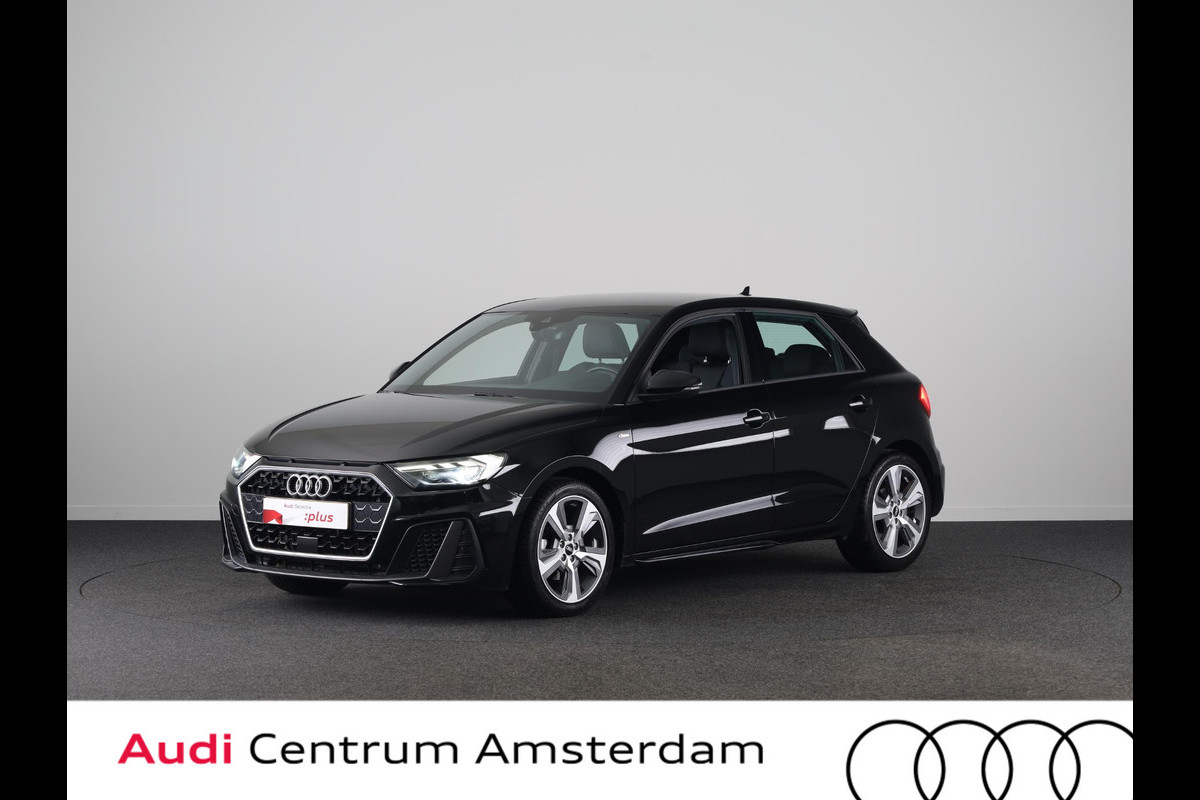 Audi A1 Sportback 30 TFSI S edition 110PK | Navigatie | 17 inch Lichtmetalen velgen | Climatronic | Led verlichting | Parkeersensoren voor en achter