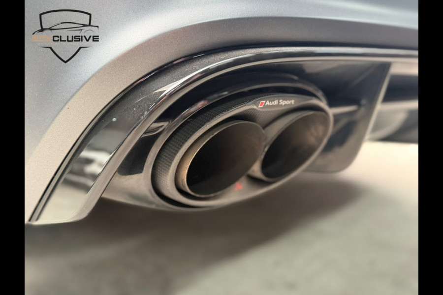 Audi RS6 4.0 TFSI Quattro Performance Akrapovic/Ceramic/Pano/B&O/Night/Pro Line Plus