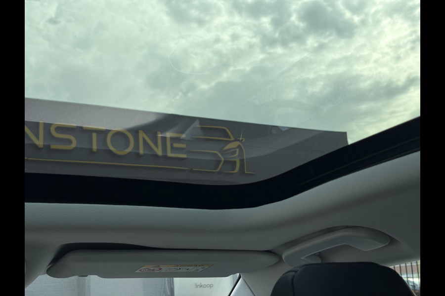 Opel Grandland X 1.2 Turbo Ultimate 1e Eigenaar,360° Camera,Pano,Navi,Stoelverw,Keyless,Rijstrooksensor,BSD,131pk,6 Bak,N.A.P,Pdc V+A,Lm velgen,Halfleder,Dealer Onderhouden,Net beurt gehad,Apk tot 01-2027