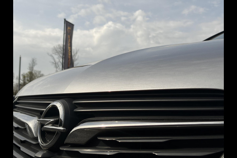 Opel Grandland X 1.2 Turbo Ultimate 1e Eigenaar,360° Camera,Pano,Navi,Stoelverw,Keyless,Rijstrooksensor,BSD,131pk,6 Bak,N.A.P,Pdc V+A,Lm velgen,Halfleder,Dealer Onderhouden,Net beurt gehad,Apk tot 01-2027