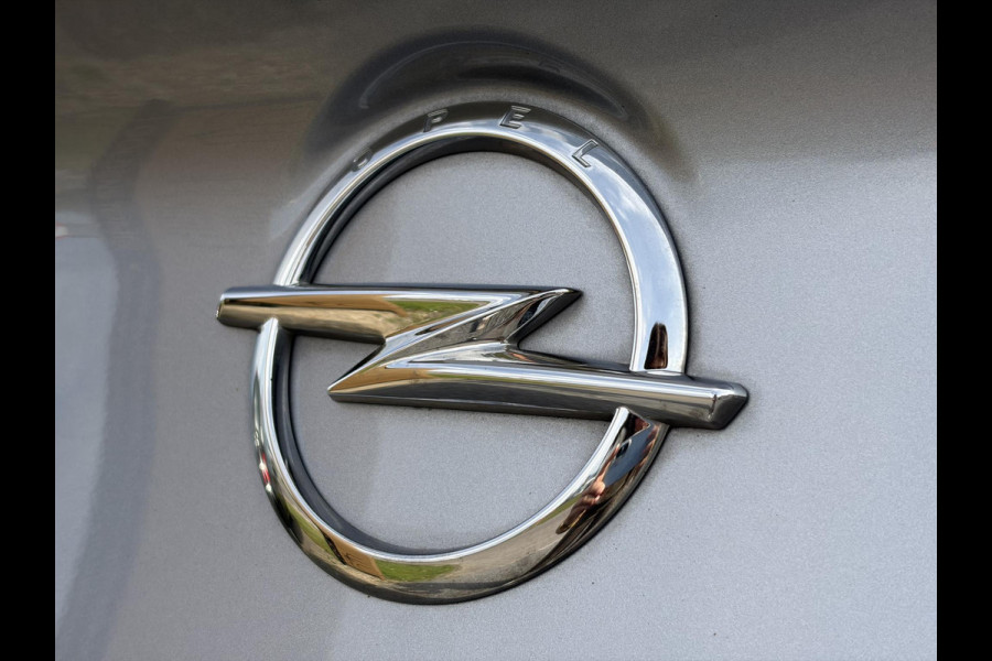 Opel Grandland X 1.2 Turbo Ultimate 1e Eigenaar,360° Camera,Pano,Navi,Stoelverw,Keyless,Rijstrooksensor,BSD,131pk,6 Bak,N.A.P,Pdc V+A,Lm velgen,Halfleder,Dealer Onderhouden,Net beurt gehad,Apk tot 01-2027