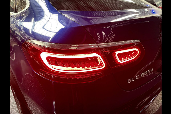 Mercedes-Benz GLC Coupé 200d AMG-LINE GLASDAK BTW