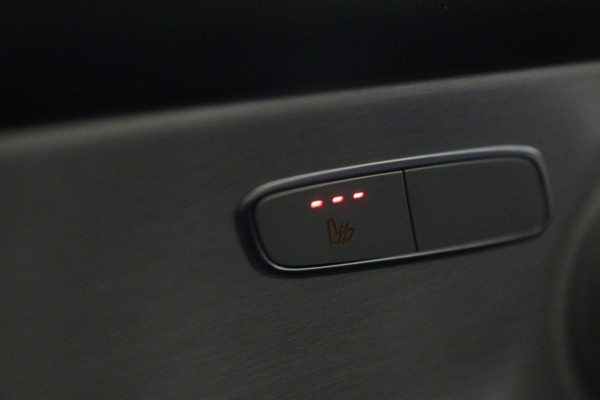 Mercedes-Benz C-Klasse Coupé 180 AMG-LINE NAP Pano/Burm/Carplay/Stoelver/Sfeer/360Cam/Vol