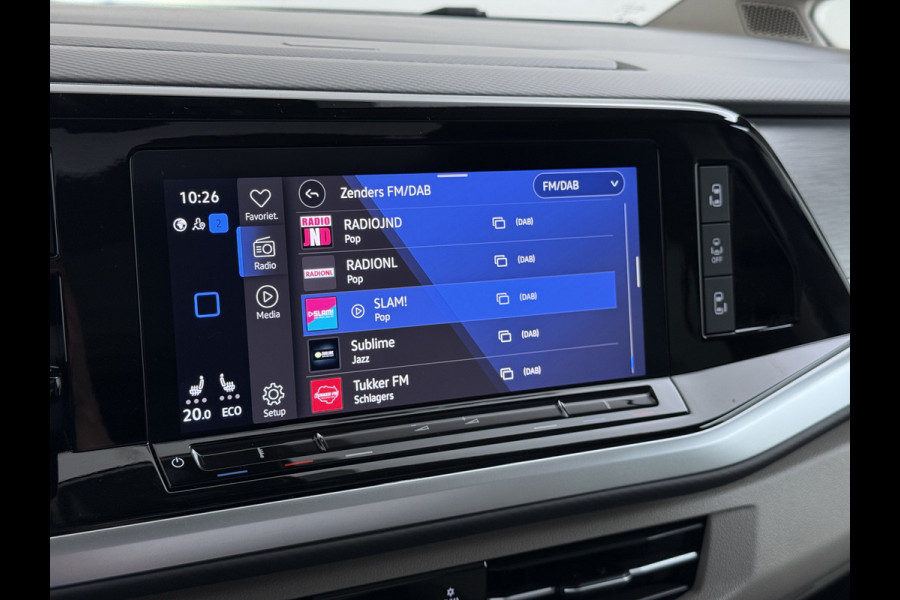 Volkswagen Multivan Bulli 218PK eHybrid AUT-6 Pano-Dak Navi 3-Zone Ecc Cruise Control Camera Trekhaak Apple Carplay Android Pdc Stoelverwarming Life 2+2+2 Premium Zitopstelling Keyless Lmv 19" Easy Open Pack Privacy Glas Elek.Achterklep Led Origineel Nederlandse Bus Dealeronderhouden 1.600kg trekvermogen