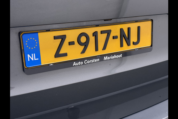 Volkswagen Multivan Bulli 218PK eHybrid AUT-6 Pano-Dak Navi 3-Zone Ecc Cruise Control Camera Trekhaak Apple Carplay Android Pdc Stoelverwarming Life 2+2+2 Premium Zitopstelling Keyless Lmv 19" Easy Open Pack Privacy Glas Elek.Achterklep Led Origineel Nederlandse Bus Dealeronderhouden 1.600kg trekvermogen