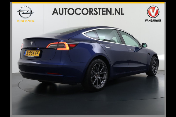 Tesla Model 3 SR+ 325PK LFP-Accu (dus altijd 100% laden) AutoPilot Leer Pano-Dak Adaptive Cruise Lmv 18" Camera's Elektr.-Stuur+Stoelen+Spiege Ecc Navi Led DAB Voorverwarmen interieur via App Keyless One-Pedal-Drive 1e Eigenaar Origineel Nederlandse Auto LFP accu dus 100% opladen!