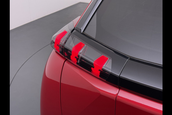 Peugeot e-2008 EV GT 50kWh Pano-Dak 360°Camera 3-fase 18" 1/2 Leer/Alcantara Adaptive-Cruise 3D-Navi ParkAssist PDC-a+v Ecc Stoelverwarming App SOH 91% Keyless Led LmvPrivacy Glas BlindSpot Assist Lane Assist Isofix DAB+ Regen-Lichtsensor Dealeronderhouden € 40.000 nieuw!