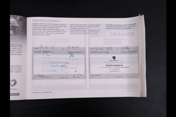 Peugeot e-2008 EV GT 50kWh Pano-Dak 360°Camera 3-fase 18" 1/2 Leer/Alcantara Adaptive-Cruise 3D-Navi ParkAssist PDC-a+v Ecc Stoelverwarming App SOH 91% Keyless Led LmvPrivacy Glas BlindSpot Assist Lane Assist Isofix DAB+ Regen-Lichtsensor Dealeronderhouden € 40.000 nieuw!