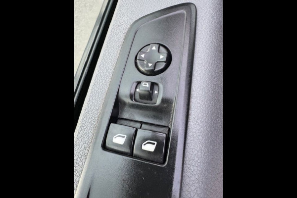 Peugeot Expert 1.5 BlueHDI 120pk Euro6 Premium Airco,Cruisecontrol,Apple Carplay