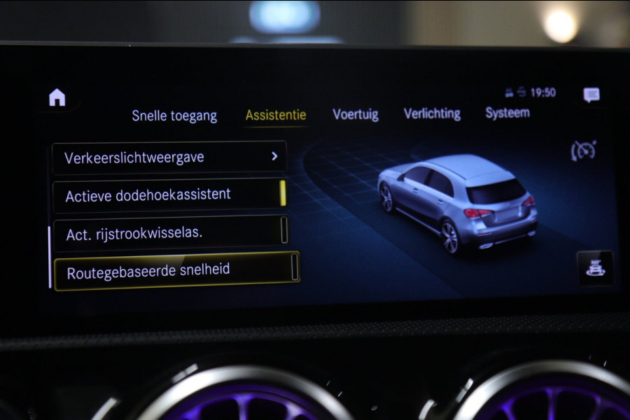 Mercedes-Benz A-Klasse 220 4MATIC AMG-LINE PANO/BURM/SFEER/360CAM/KEYLESS/VOL