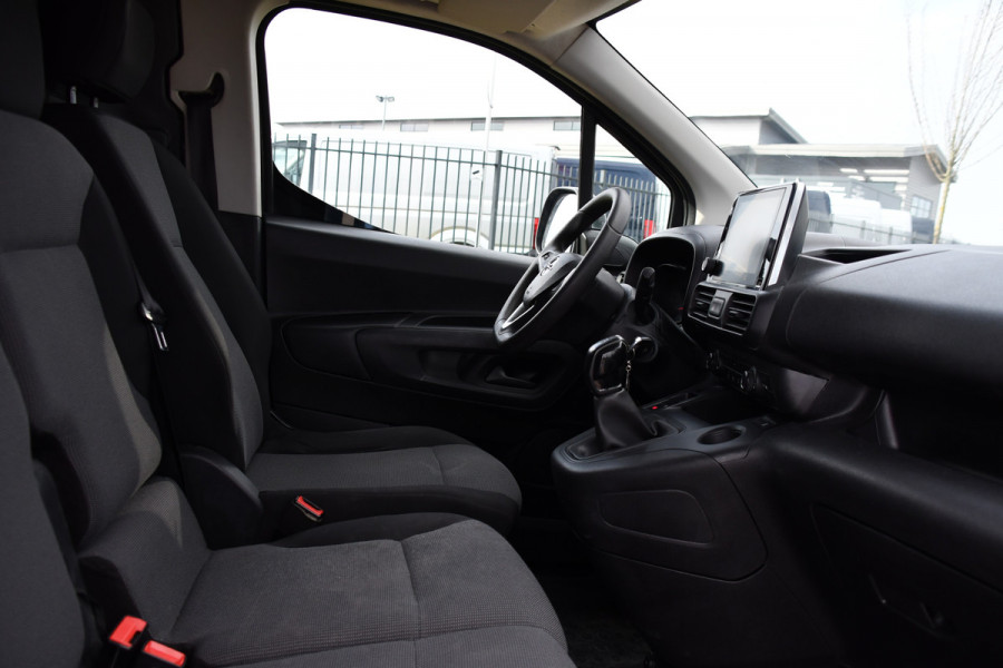 Opel Combo 1.5D L2H1 Edition Cruise, Carplay, Sensoren, 102pk, Multimedia, Airco, Trekhaak, LM Velg, Uniek!
