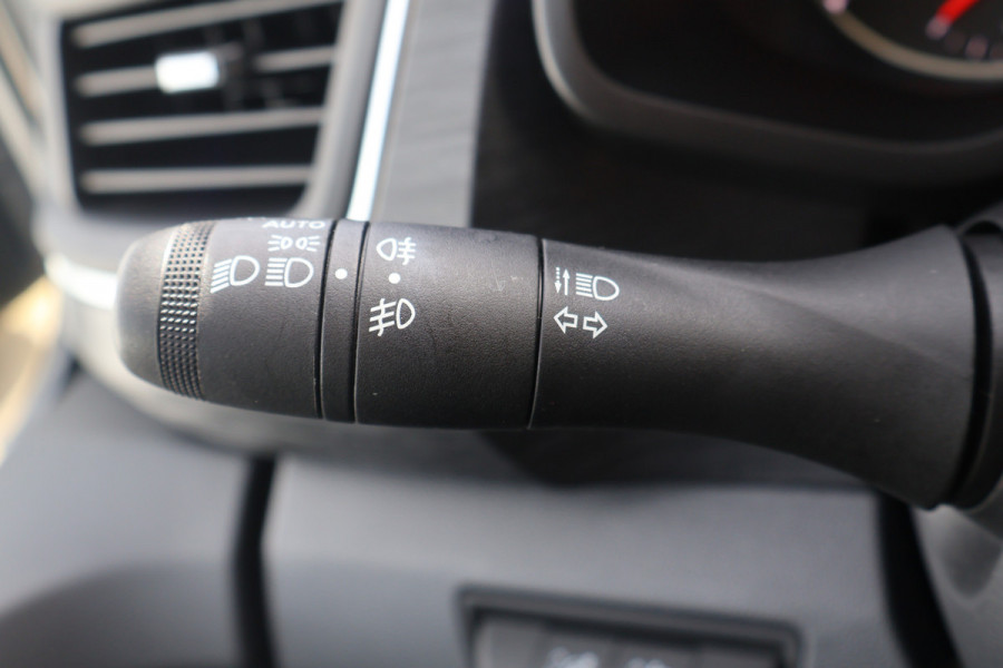 Nissan Primastar 2.0 dCi 170 pk L2 H1 DC Automaat