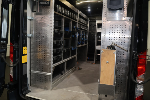 Ford Transit 2.0 TDci 130pk L3 H2 Inrichting