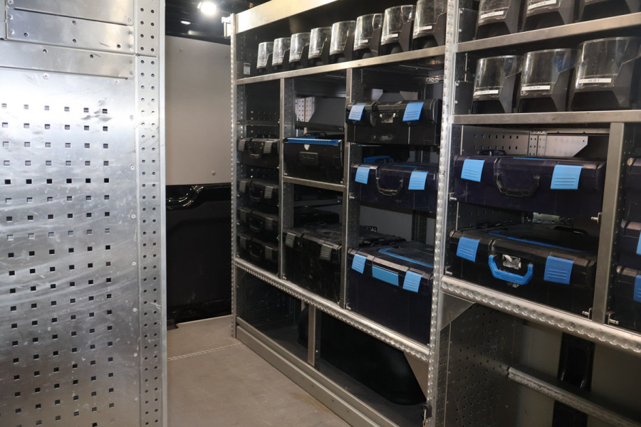 Ford Transit 2.0 TDci 130pk L3 H2 Inrichting