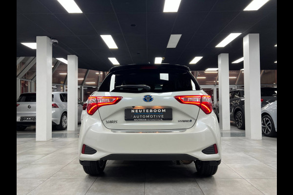 Toyota Yaris 1.5 Hybrid Bi-Tone | Lane | Cam | Carplay |