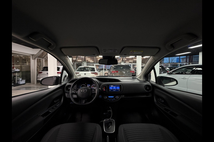 Toyota Yaris 1.5 Hybrid Bi-Tone | Lane | Cam | Carplay |