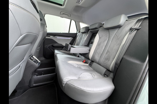 Škoda ENYAQ iV 80 Sport Panorama-Schuifdak Soh 93% Memory Trekhaak Adap.Cruise 360°Camera Navi Ecc Apple Carplay Android Auto Pdc Lmv 21" Privacy Glas Led DAB Stuur+Stoel+A.Bankverwarming Lane Assist Keyless 1.000kg Trekvermogen 1e Eigenaar Origineel Nederlandse Auto Dealeronderhouden Nieuwprijs €59.457,-
