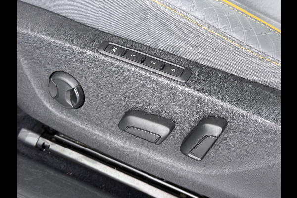 Škoda ENYAQ iV 80 Sport Panorama-Schuifdak Soh 93% Memory Trekhaak Adap.Cruise 360°Camera Navi Ecc Apple Carplay Android Auto Pdc Lmv 21" Privacy Glas Led DAB Stuur+Stoel+A.Bankverwarming Lane Assist Keyless 1.000kg Trekvermogen 1e Eigenaar Origineel Nederlandse Auto Dealeronderhouden Nieuwprijs €59.457,-