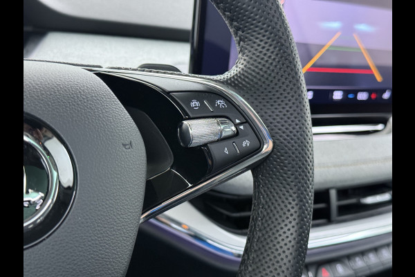 Škoda ENYAQ iV 80 Sport Panorama-Schuifdak Soh 93% Memory Trekhaak Adap.Cruise 360°Camera Navi Ecc Apple Carplay Android Auto Pdc Lmv 21" Privacy Glas Led DAB Stuur+Stoel+A.Bankverwarming Lane Assist Keyless 1.000kg Trekvermogen 1e Eigenaar Origineel Nederlandse Auto Dealeronderhouden Nieuwprijs €59.457,-