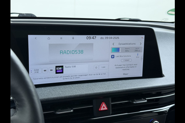 Kia Ev6 Air 58kWh SOH 100% Adap.Cruise Navi Ecc Camera Stoel+Stuurverwarming Apple Carplay Android Auto Pdc Dodehoekdetectie File assistent Lmv 19" Privacy Glas Led DAB Bluetooth 1e Eigenaar Dealeronderhouden Origineel Nederlandse Kia