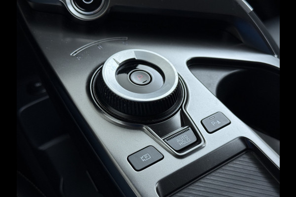 Kia Ev6 Air 58kWh SOH 100% Adap.Cruise Navi Ecc Camera Stoel+Stuurverwarming Apple Carplay Android Auto Pdc Dodehoekdetectie File assistent Lmv 19" Privacy Glas Led DAB Bluetooth 1e Eigenaar Dealeronderhouden Origineel Nederlandse Kia