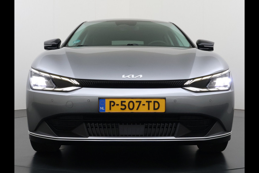 Kia Ev6 Air 58kWh SOH 100% Adap.Cruise Navi Ecc Camera Stoel+Stuurverwarming Apple Carplay Android Auto Pdc Dodehoekdetectie File assistent Lmv 19" Privacy Glas Led DAB Bluetooth 1e Eigenaar Dealeronderhouden Origineel Nederlandse Kia