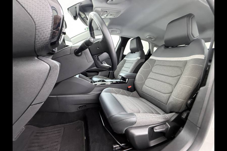 Citroën Ë-C4 50kWh SOH 91% Head-Up Display Adap.Cruise Verwarmd Stuur 360°Camera Navi Ecc Apple Carplay Android Auto Shine Lmv Led Privacy Glas Isofix DAB Bluetooth Lane Assist Regen-Lichtsensor