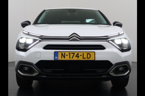 Citroën Ë-C4 50kWh SOH 91% Head-Up Display Adap.Cruise Verwarmd Stuur 360°Camera Navi Ecc Apple Carplay Android Auto Shine Lmv Led Privacy Glas Isofix DAB Bluetooth Lane Assist Regen-Lichtsensor