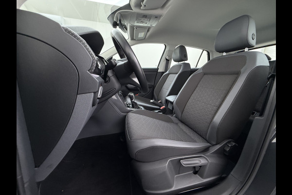 Volkswagen T-Cross 1.0TSI 111PK Automaat Executive-Pack Navi Ecc Adap.Cruise Control Apple Carplay Android Auto Pdc Style Dodehoek detectie Lmv Led Isofix DAB Bluetooth Licht-Regensensor App-Connect 1e Eigenaar Origineel Nederlandse Auto