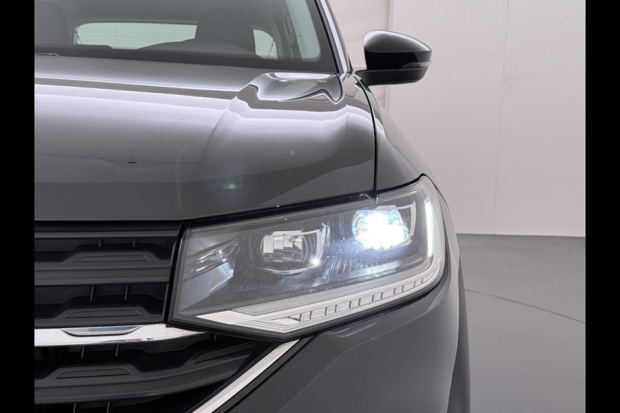 Volkswagen T-Cross 1.0TSI 111PK Automaat Executive-Pack Navi Ecc Adap.Cruise Control Apple Carplay Android Auto Pdc Style Dodehoek detectie Lmv Led Isofix DAB Bluetooth Licht-Regensensor App-Connect 1e Eigenaar Origineel Nederlandse Auto