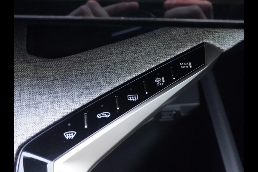 Peugeot 3008 1.2 Hybrid 136 Allure Winterpakket