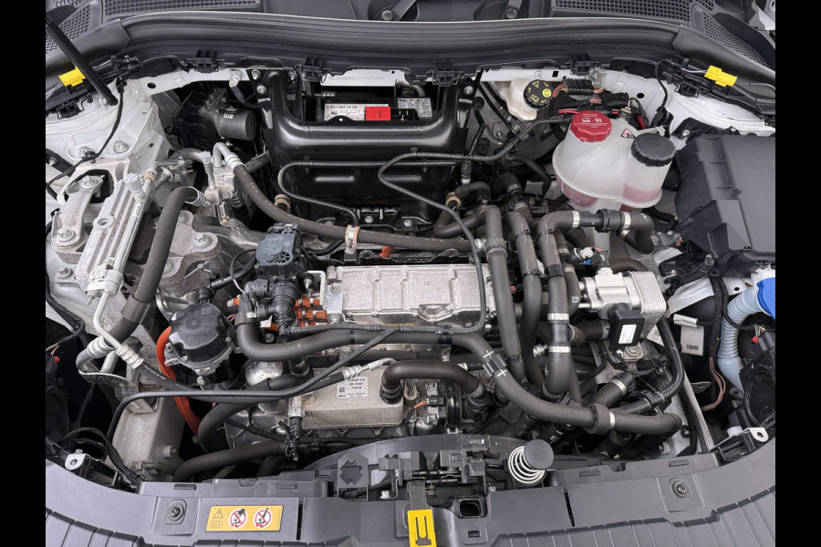 Mercedes-Benz EQA 250 Luxury 69kWh Adap.Cruise Apple Carplay Android Auto Navi Ecc Camera Stoelverwarming Pdc Elek.Achterklep Keyelss Business Sol Connectiviteitspakket High Performance LED Comfortstoelen Lmv DAB Advanced-Pack 1e Eigenaar Origineel Nederlandse Auto