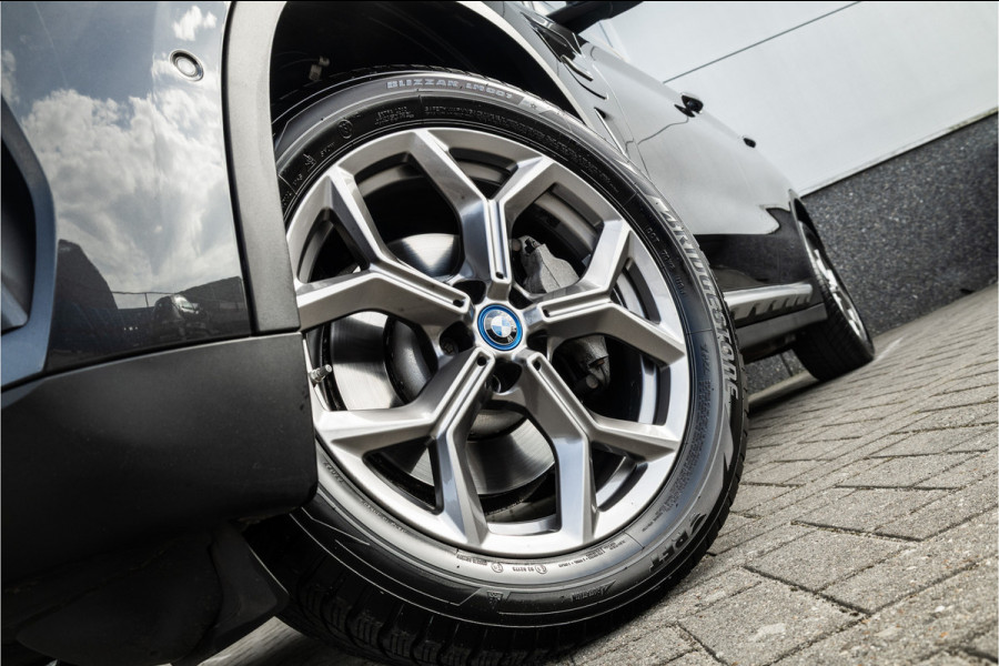 BMW X3 xDrive30e Business Edition Plus Trekhaak / Camera / Carplay / LED /