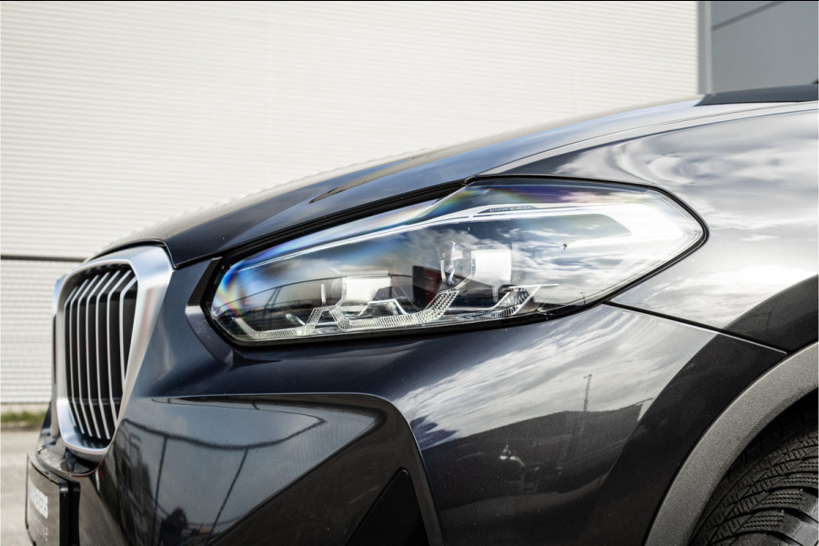 BMW X3 xDrive30e Business Edition Plus Trekhaak / Camera / Carplay / LED /